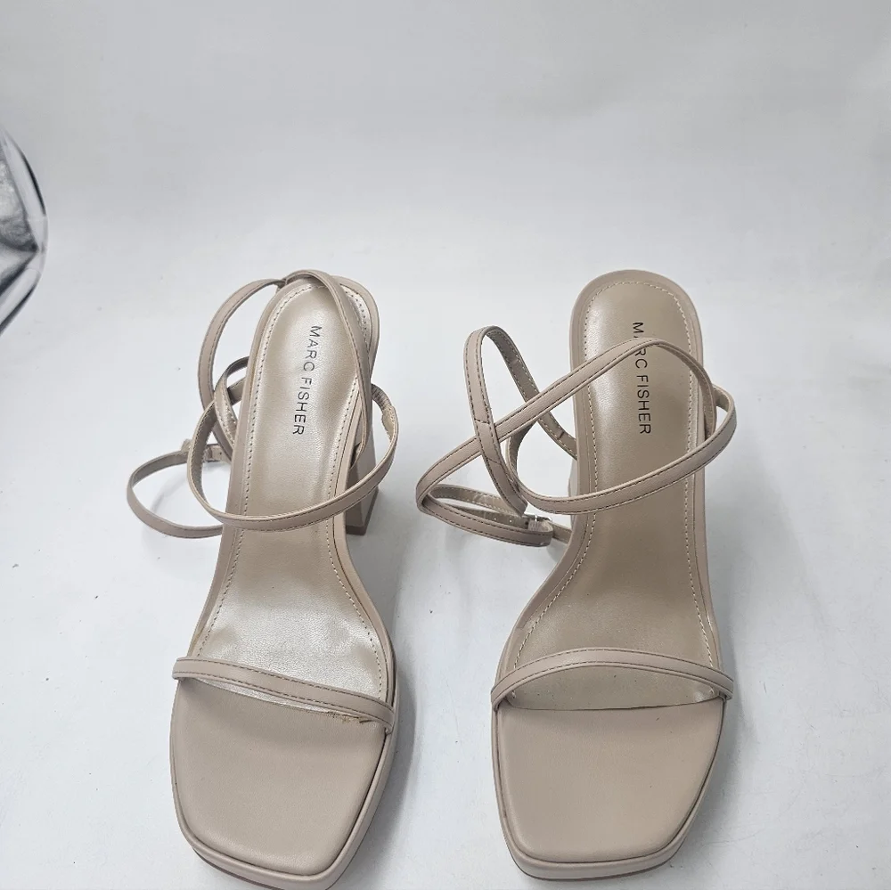 Marc Fisher Acres Strappy Platform Block Heel Sandals Nude Size 9.5 - Picture 9 of 9